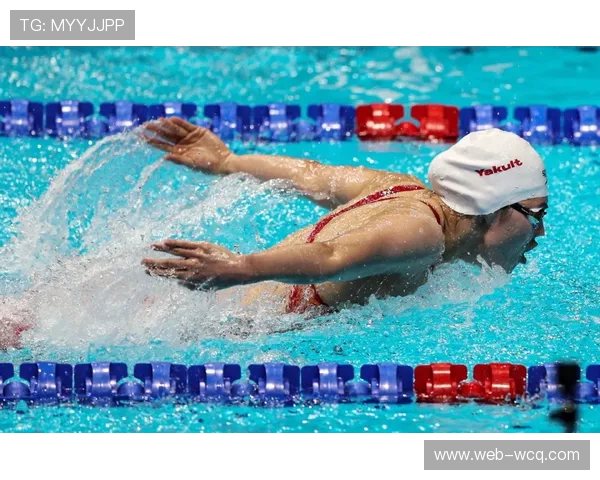 女子100米蝶泳预赛张雨霏头名晋级，称“更轻松”